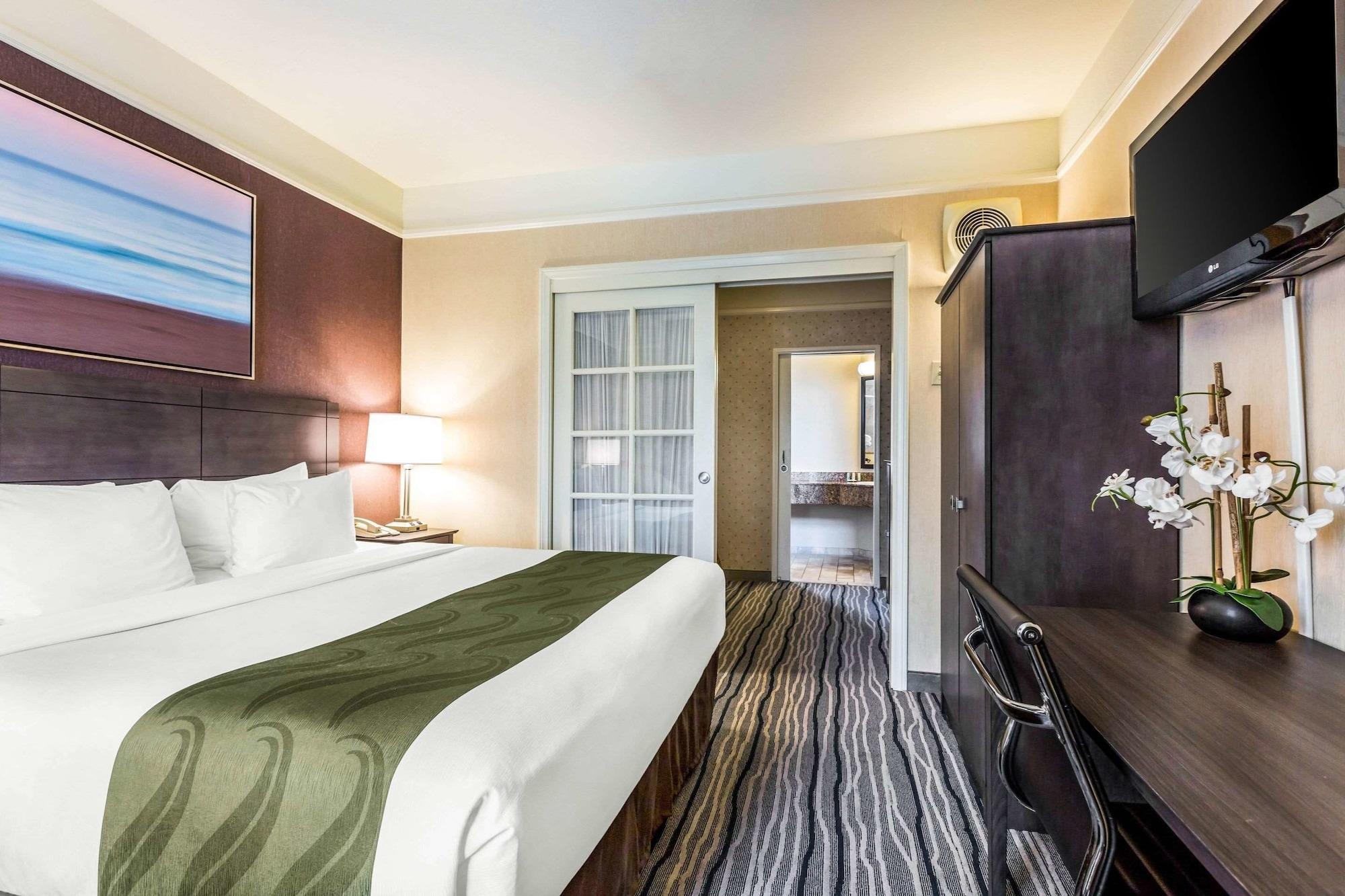 Ramada Suites By Wyndham San Diego Kültér fotó