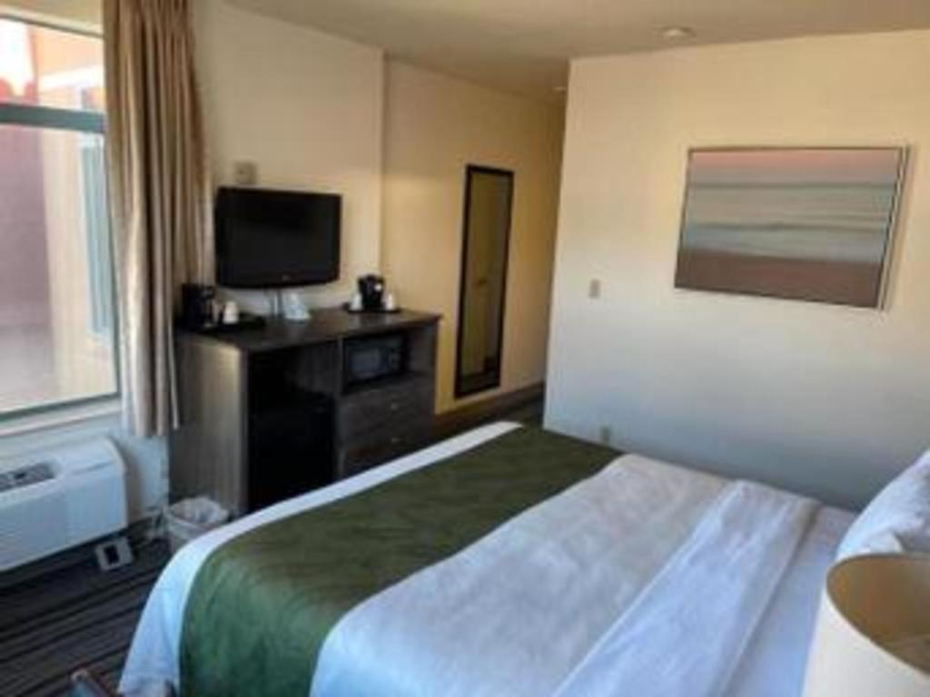 Ramada Suites By Wyndham San Diego Kültér fotó